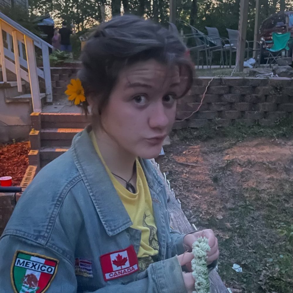 Meet your Posher, Savanna